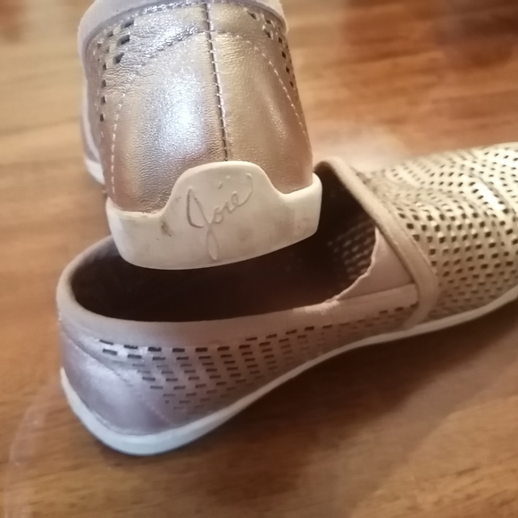 Shoes - Picture 3 of 3